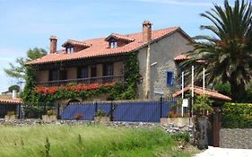 La Posada De Langre